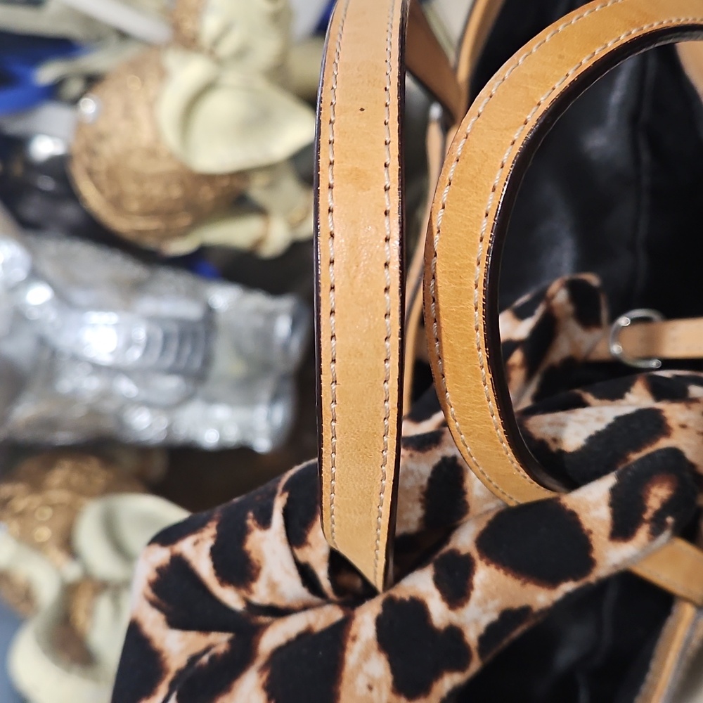 Coach Black and Tan Tote Bag - Picture 15 of 16